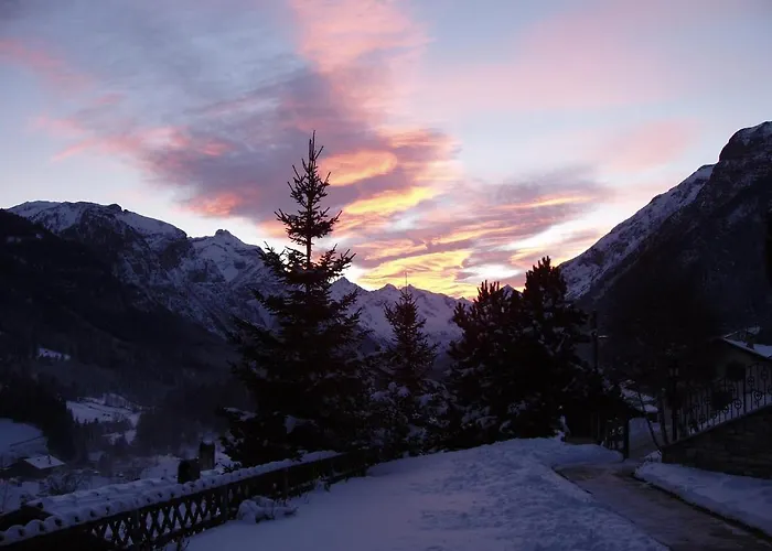 Haus Sonnleite アパート